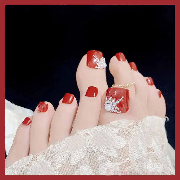 50+ ảnh mẫu nail chân đẹp thanh lịch, sang trọng · ảnh 2
