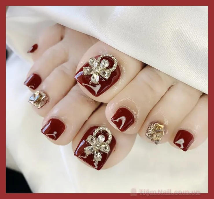 50+ ảnh mẫu nail chân đẹp thanh lịch, sang trọng · ảnh 3